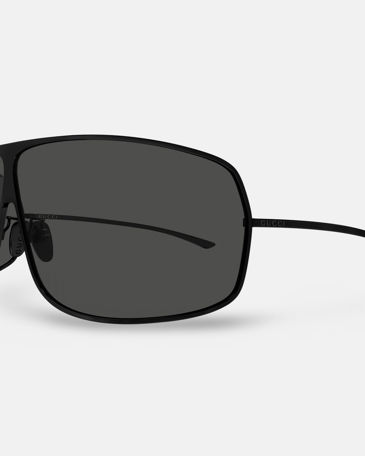 GG2276S 001